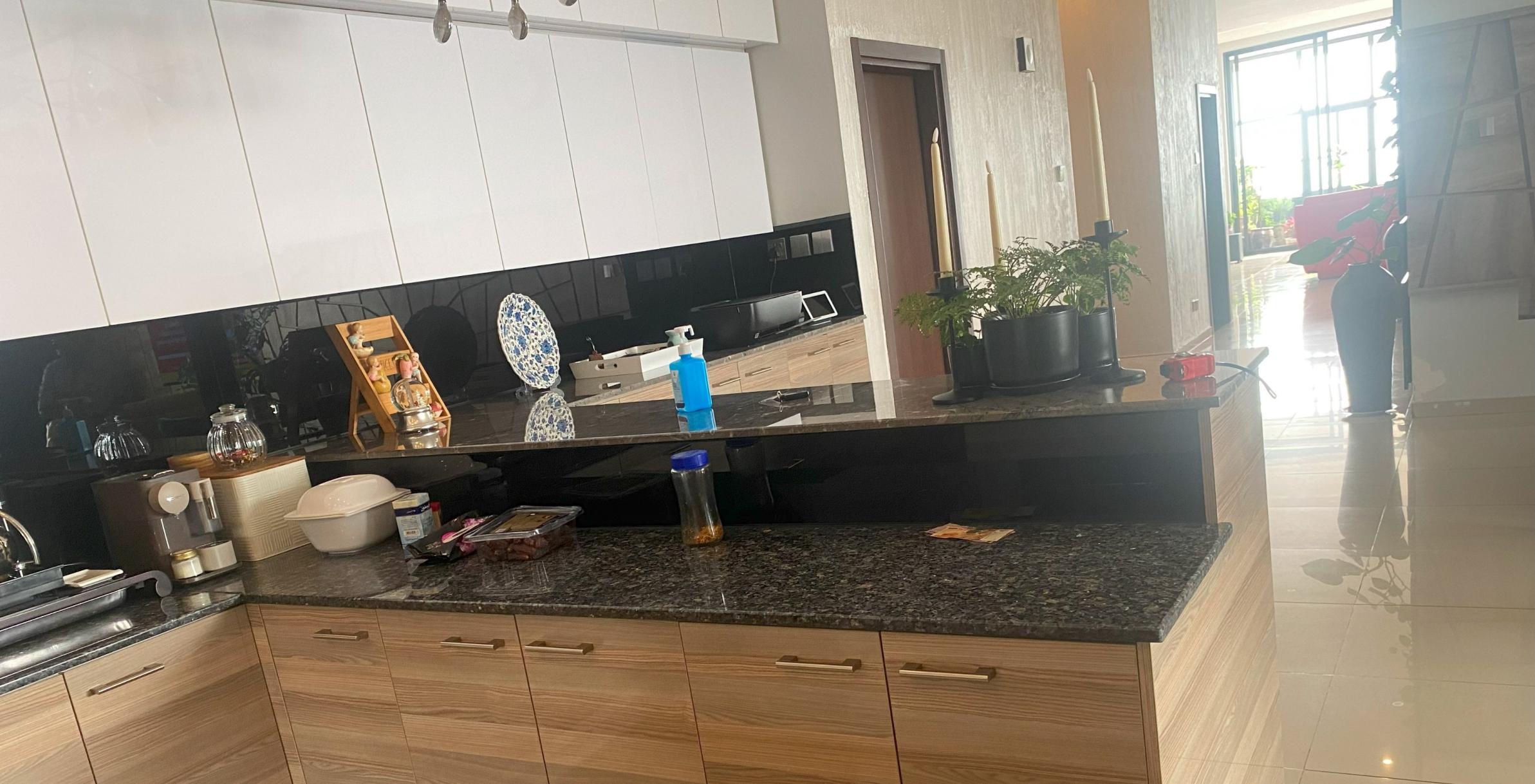 Warm wooden kitchen cabinetry